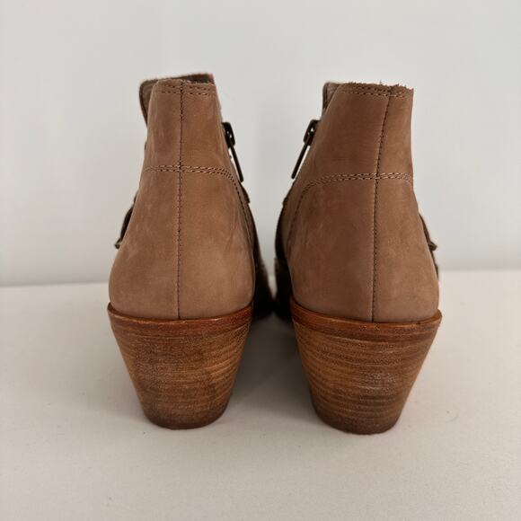 Vince Camuto Brown Leather Dorintina Studded Booties Size 10 - Picture 6 of 10